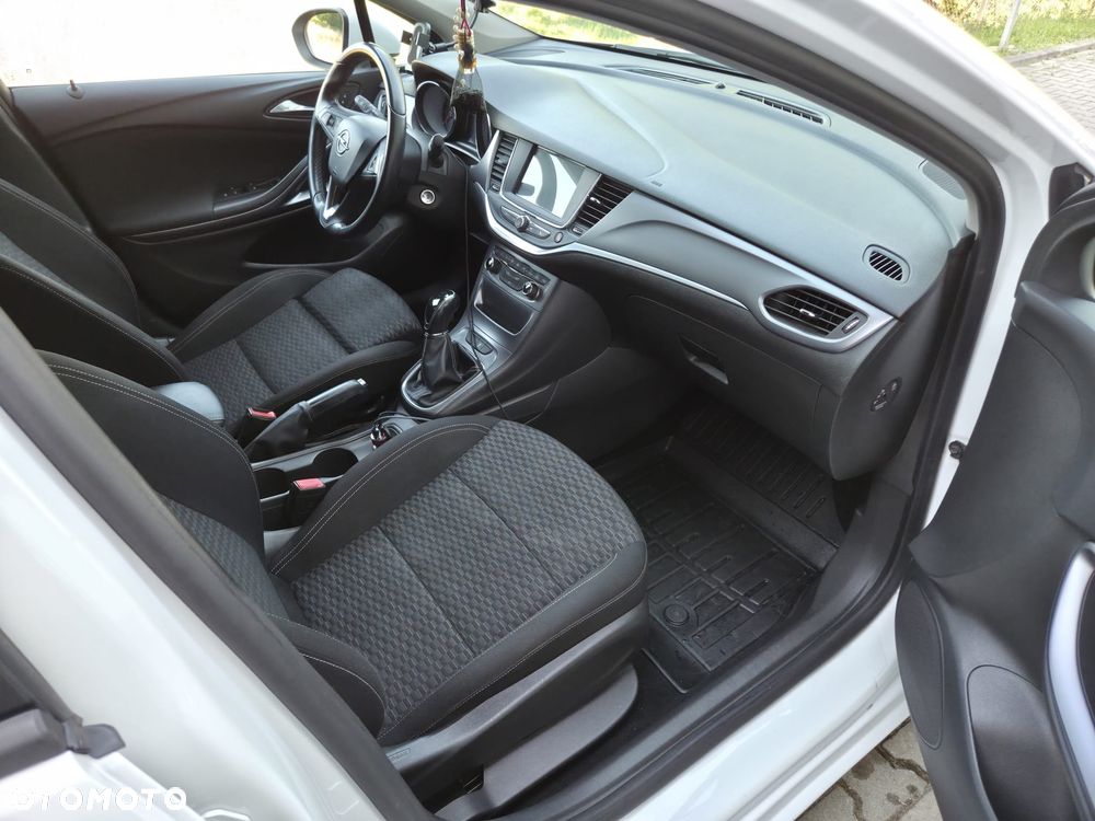Opel Astra 1.4 T Elite - 17