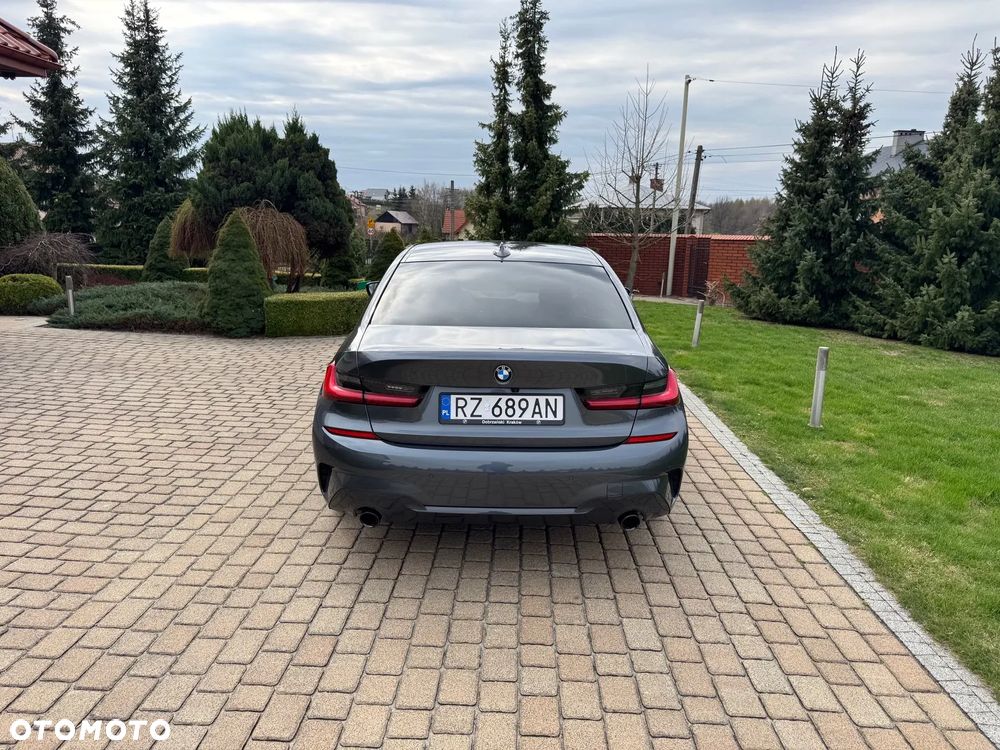 BMW Seria 3 330i xDrive M Sport sport - 6