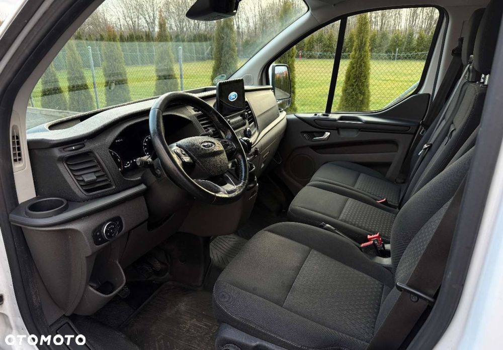 Ford Transit Custom - 14