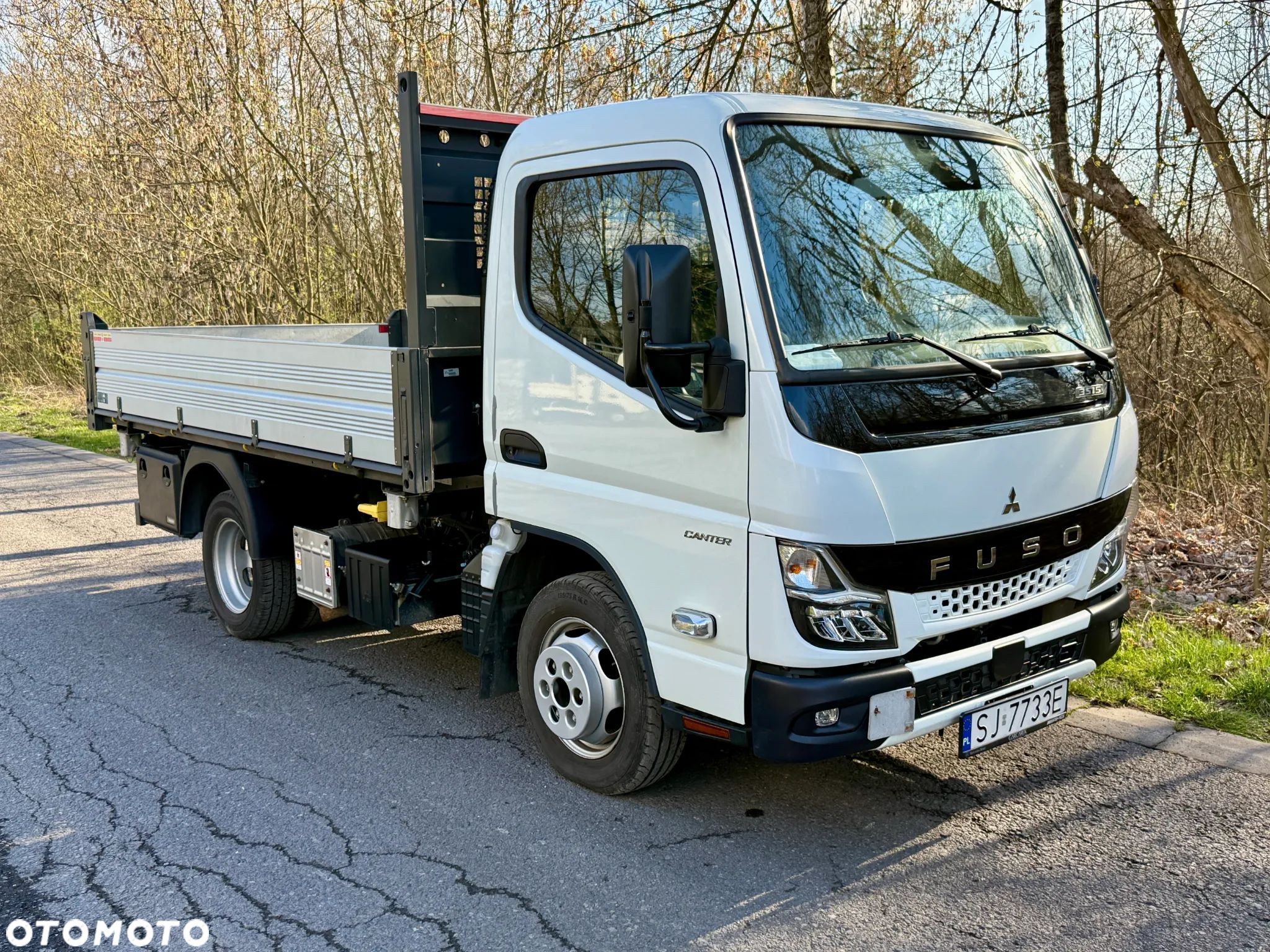 Mitsubishi CANTER - 1