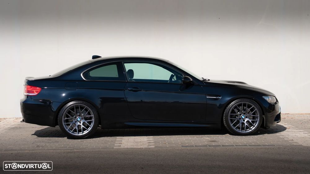 BMW M3 Auto - 12
