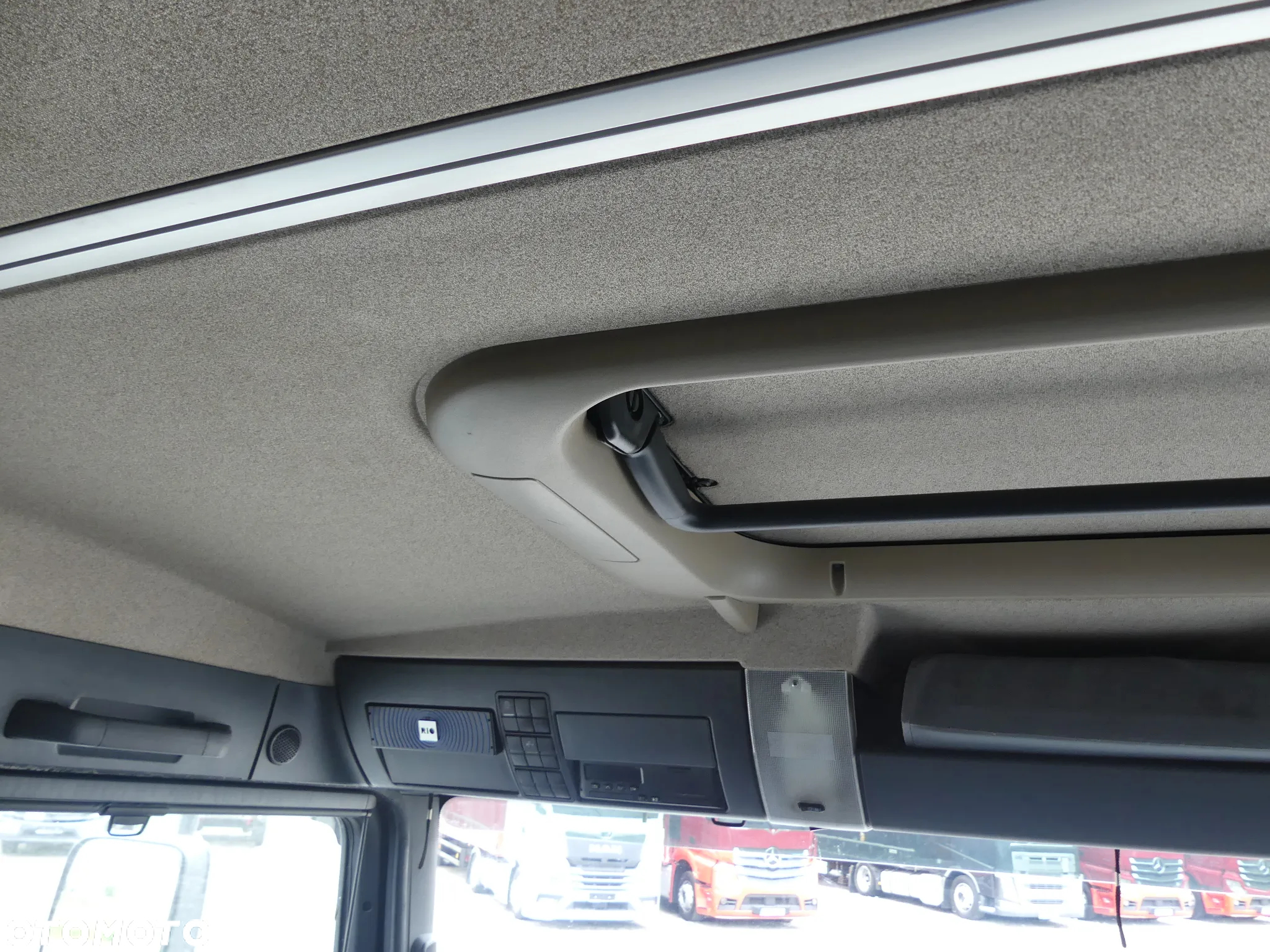 MAN TGM 18.290 / EURO 6 / KONTENER + WINDA / OTWIERANY BOK / - 35