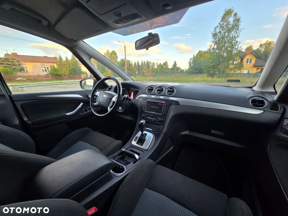 Ford S-Max 2.0 TDCi DPF Titanium - 15