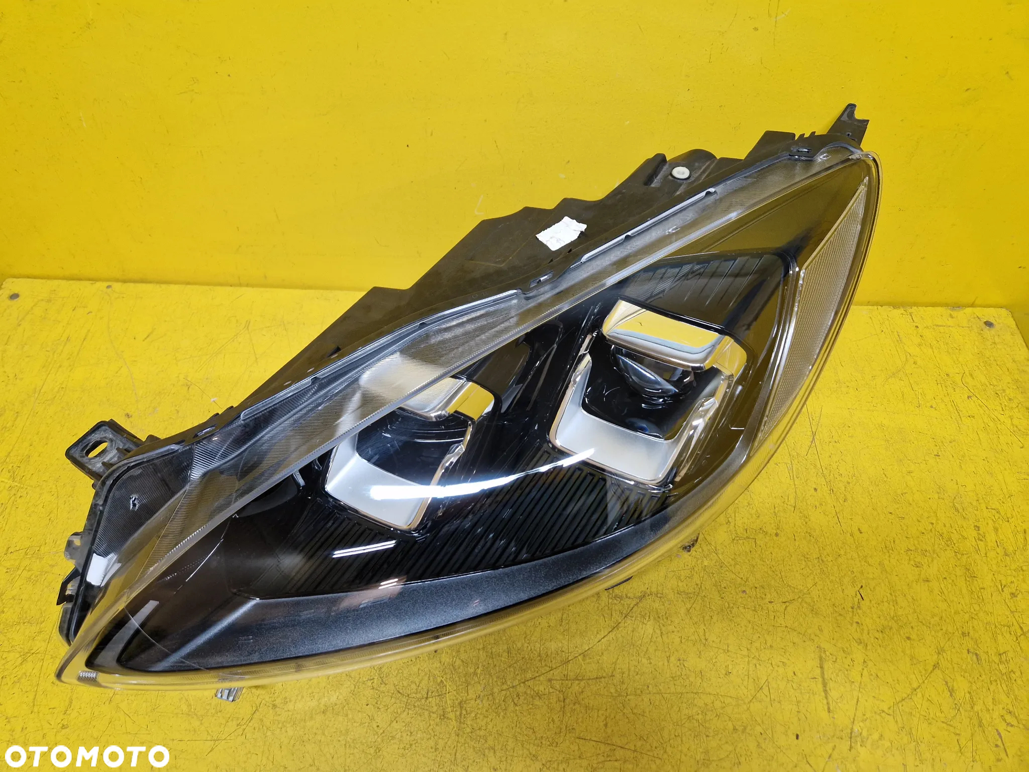 FORD KUGA MK3 LAMPA LEWA FULL LED LV4B-13E017 - 4