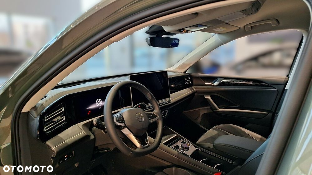 Volkswagen Tiguan 1.5 eTSI Elegance DSG - 11