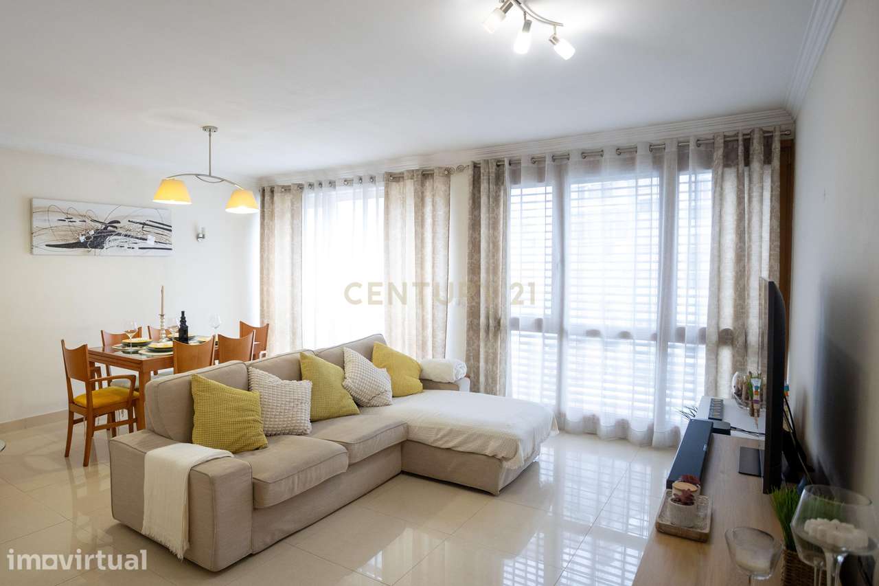 O Seu Novo Lar em Odivelas - Apartamento T4 - Grande imagem: 3/49