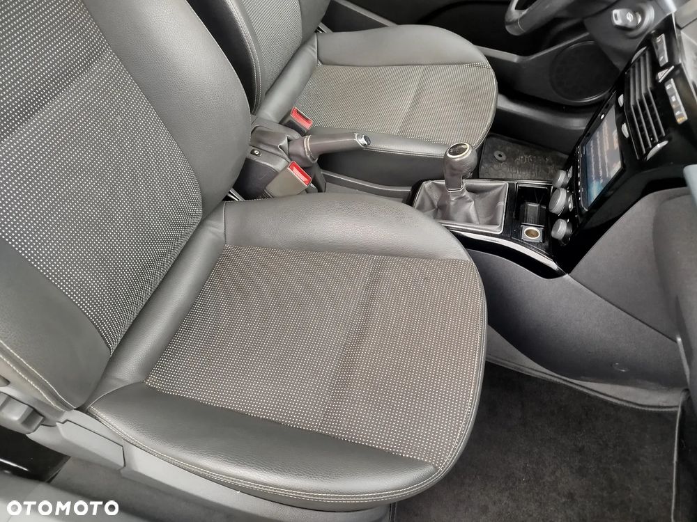 Opel Astra 1.8 Cosmo - 35
