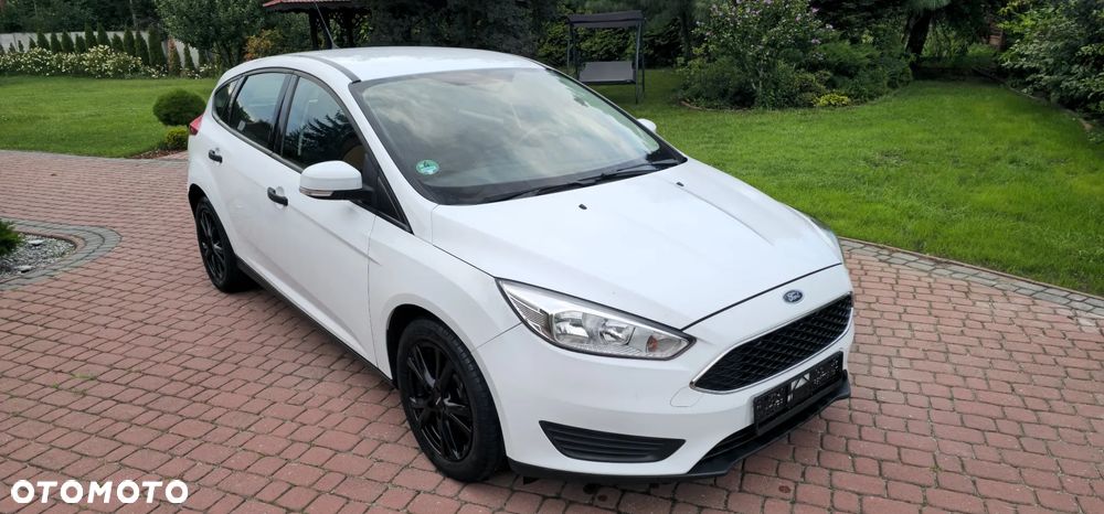 Ford Focus 1.6 Ambiente Start - 4