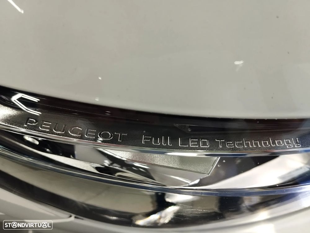 Peugeot 3008 1.5 BlueHDi GT EAT8 - 7