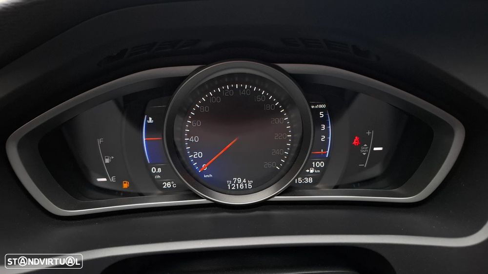 Volvo V40 2.0 D2 R-Design - 58