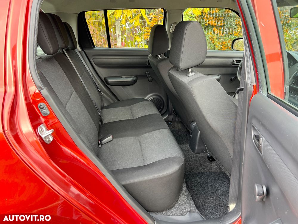 Suzuki Swift 1.3 GC AC - 11