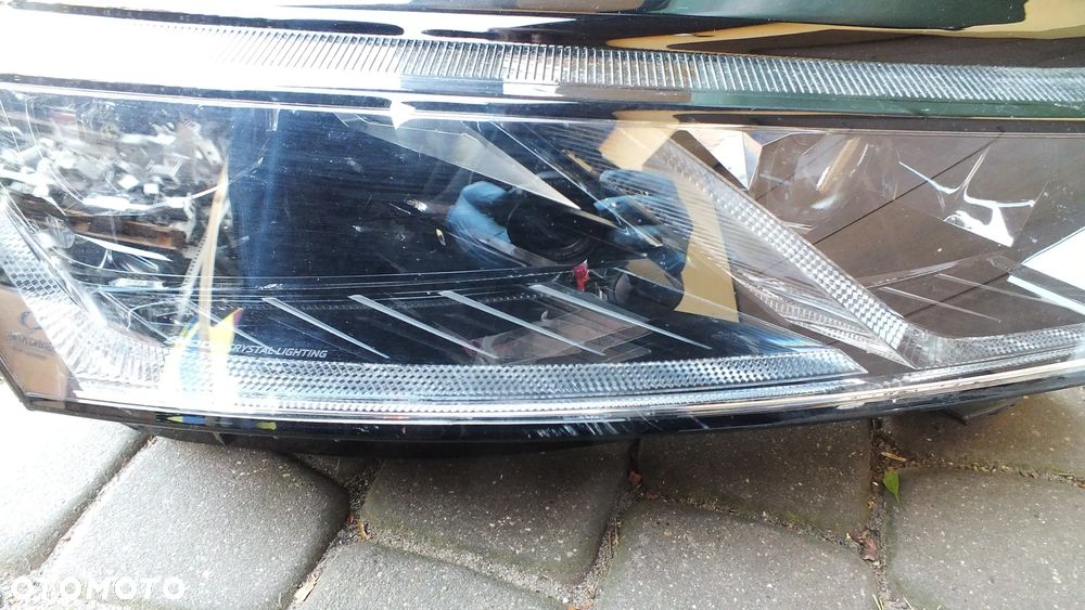 Lampa przednia lewa Skoda Octavia IV 5E494101 - 14