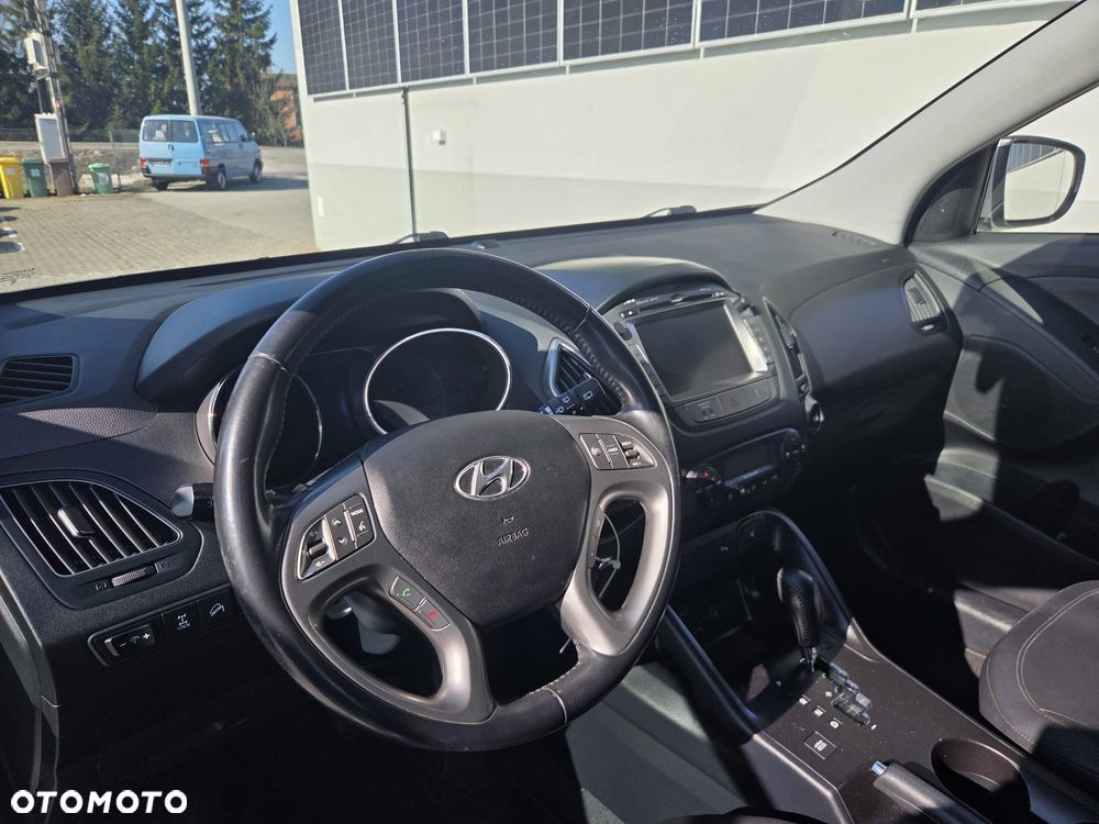 Hyundai ix35 2.0 CRDi 4WD Automatik Style - 12
