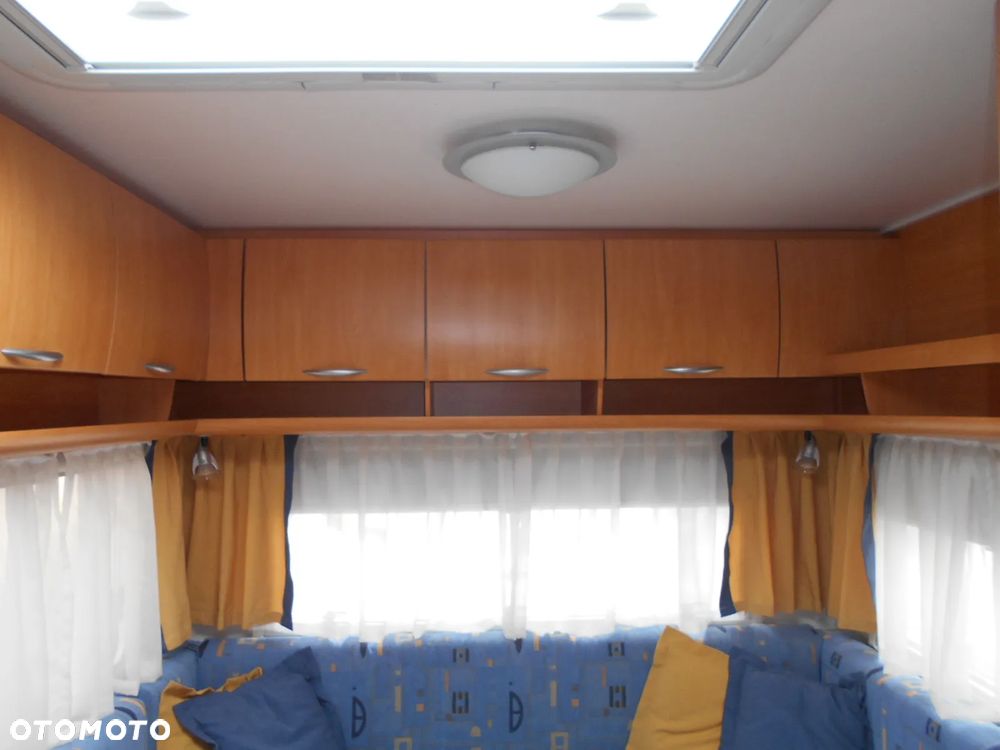 KNAUS SPECIAL 460 HOLIDAY - 16
