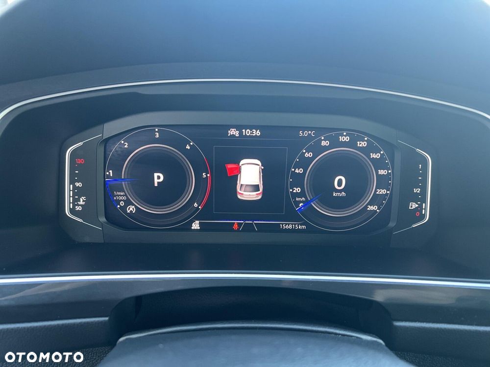 Volkswagen Tiguan - 11