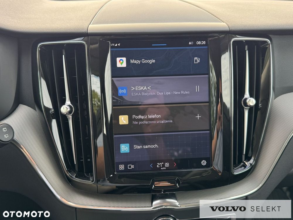 Volvo XC 60 B5 B AWD Plus Dark - 17