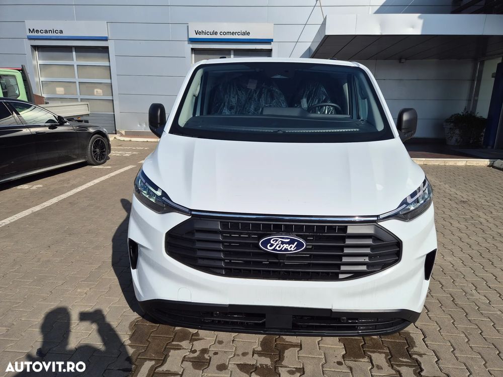 Ford Transit Custom - 8