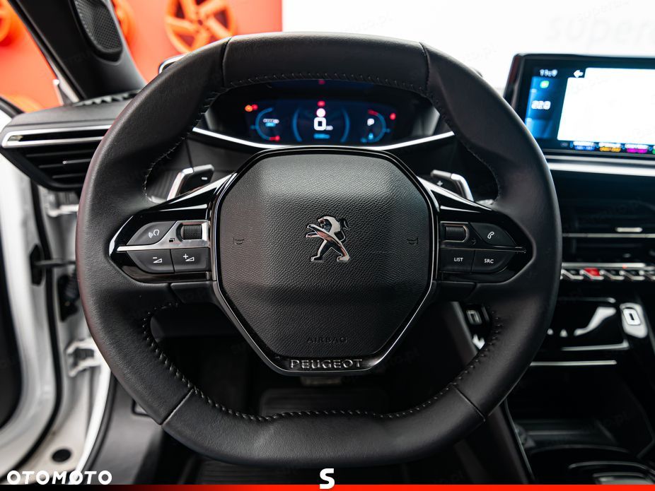 Peugeot 2008 1.2 PureTech Allure Pack S&S EAT8 - 12