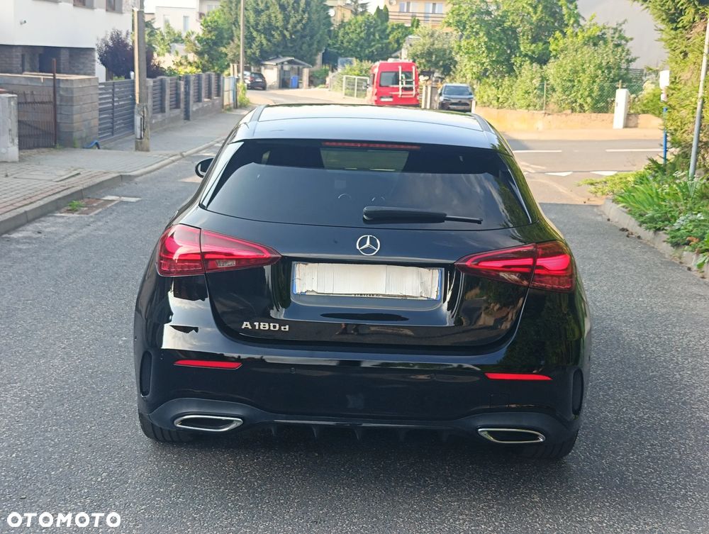 Mercedes-Benz Klasa A 180 d 8G-DCT Edition AMG Line - 3