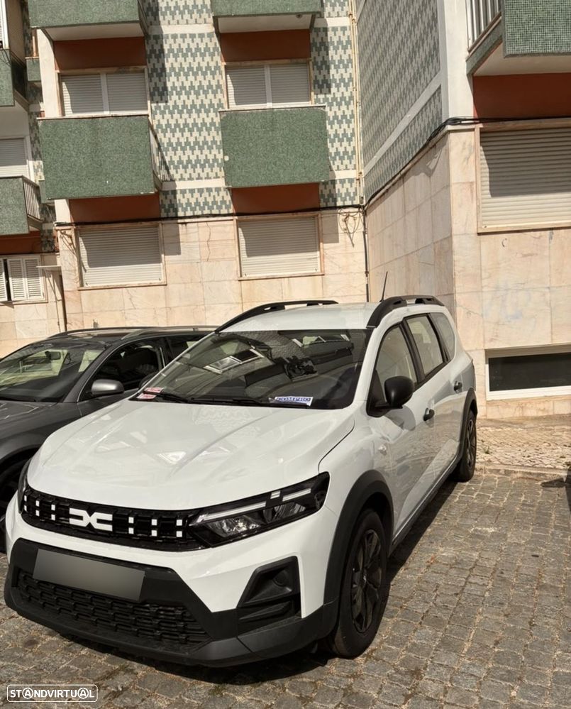 Dacia Jogger 1.0 TCe Essential 7L - 1