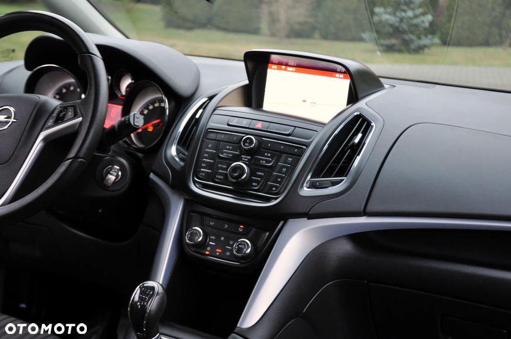 Opel Zafira Tourer 1.4 Turbo Edition - 27