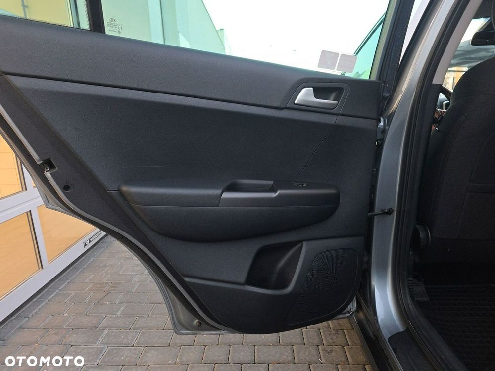Kia Sportage 1.6 T-GDI M 2WD DCT - 12