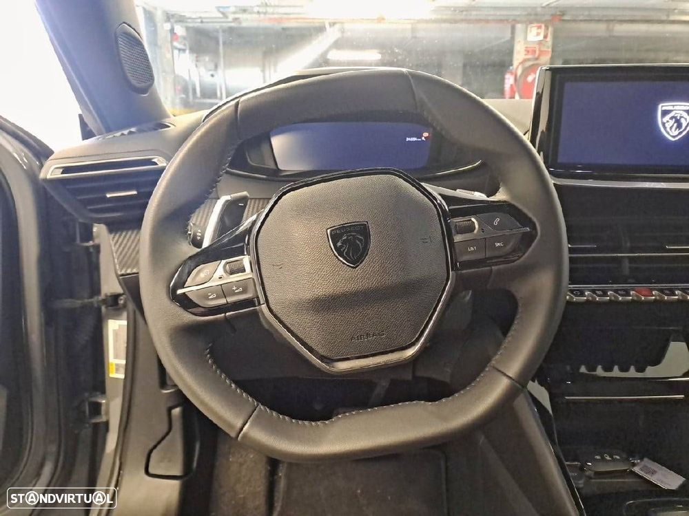 Peugeot 2008 1.2 Hybrid Allure e-DCS6 - 12