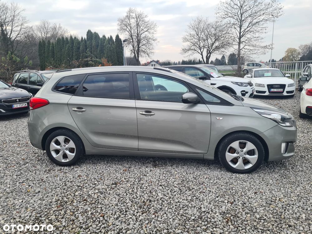 Kia Carens 1.7 CRDi 115 Dream-Team Edition - 3