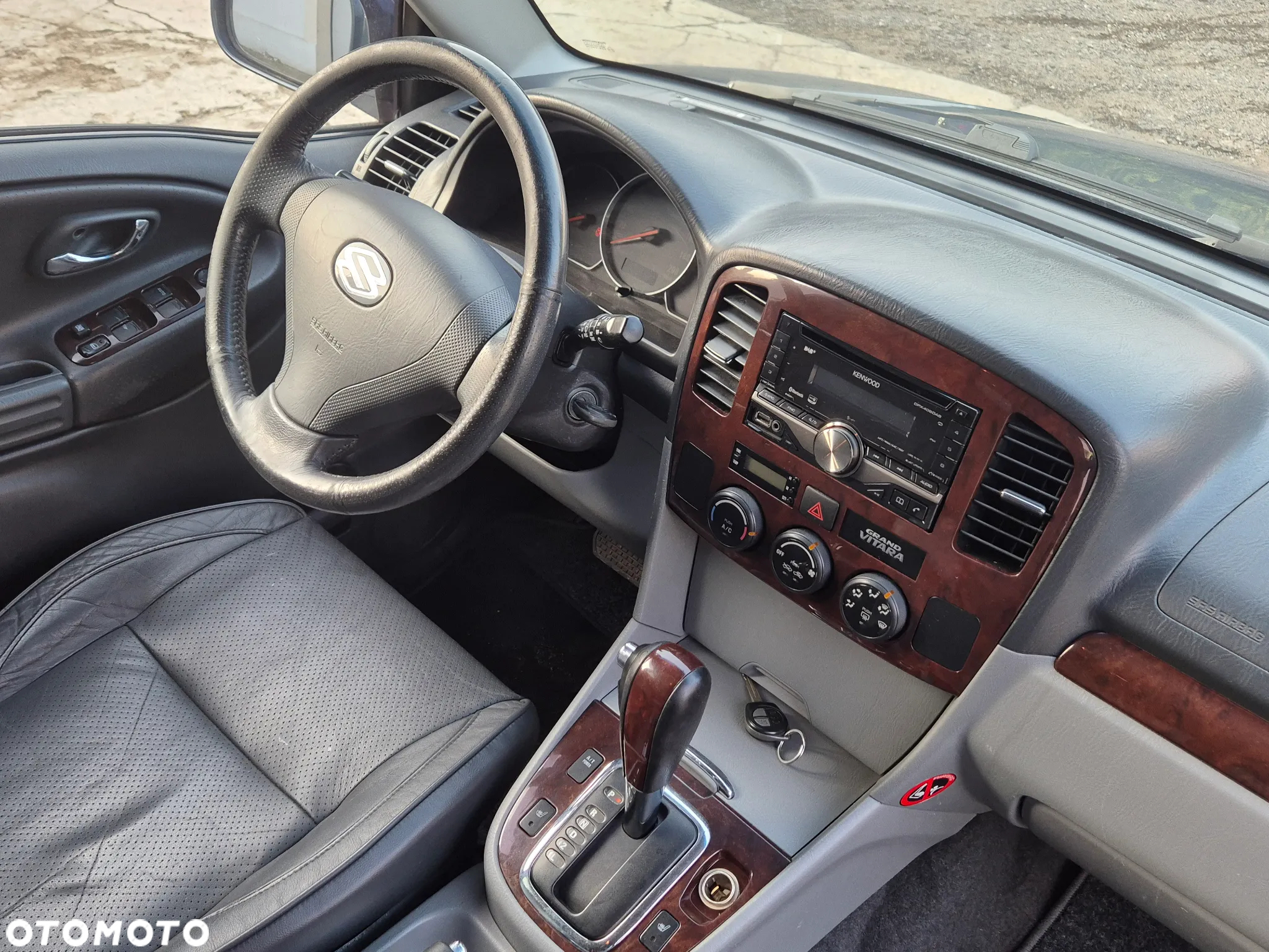 Suzuki Grand Vitara 2.5 V6 Comfort - 15