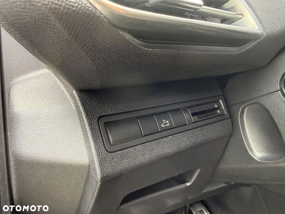Peugeot 3008 1.2 PureTech GT S&S - 11