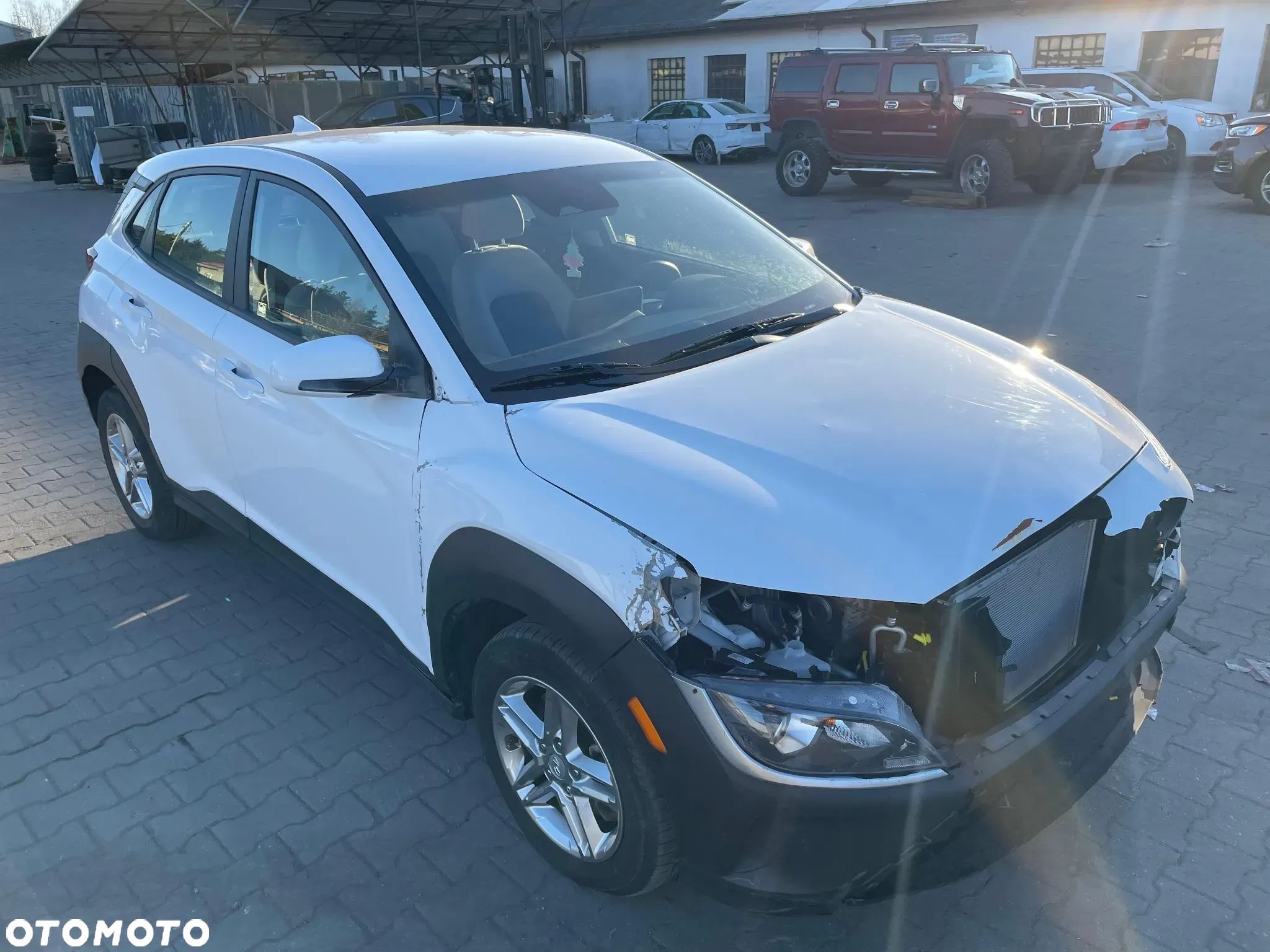 Hyundai Kona - 4