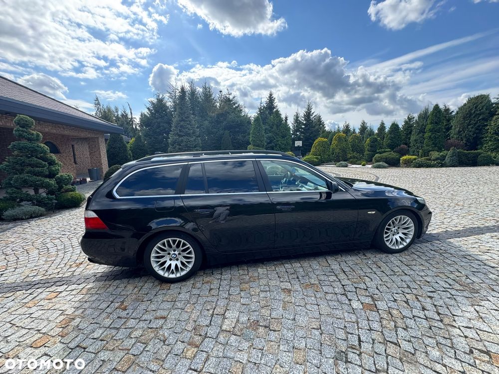 BMW Seria 5 525d - 4