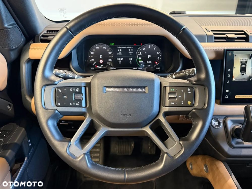 Land Rover Defender 2.0 P300e PHEV X-Dynamic HSE - 13