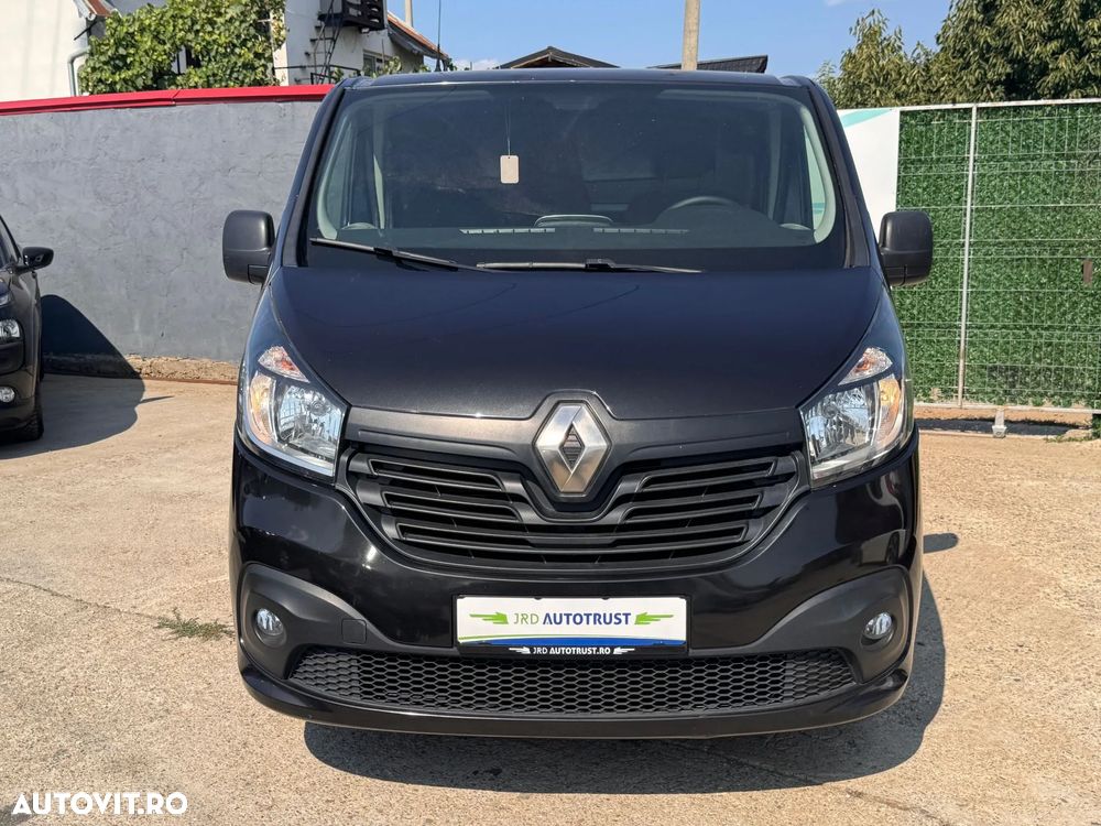Renault Trafic - 2