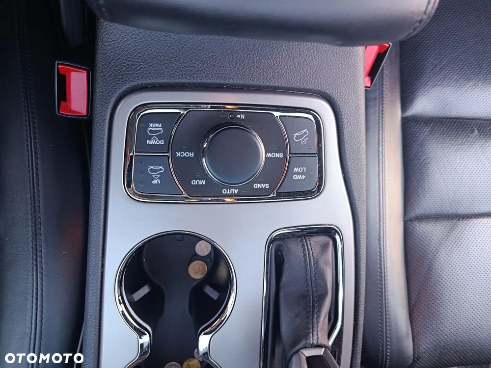 Jeep Grand Cherokee 3.6 V6 Summit - 29