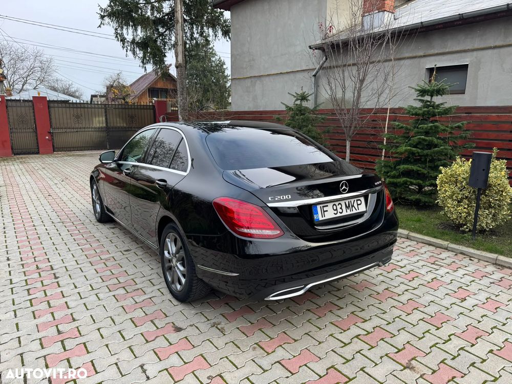 Mercedes-Benz C - 18