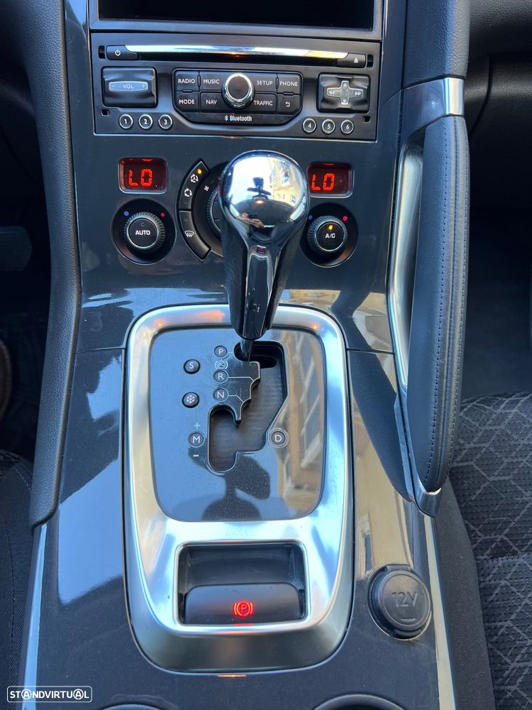Peugeot 3008 1.6 BlueHDi Style EAT6 - 35