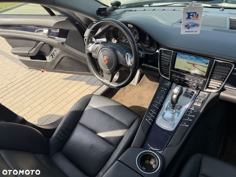 Porsche Panamera Platinum Edition - 22