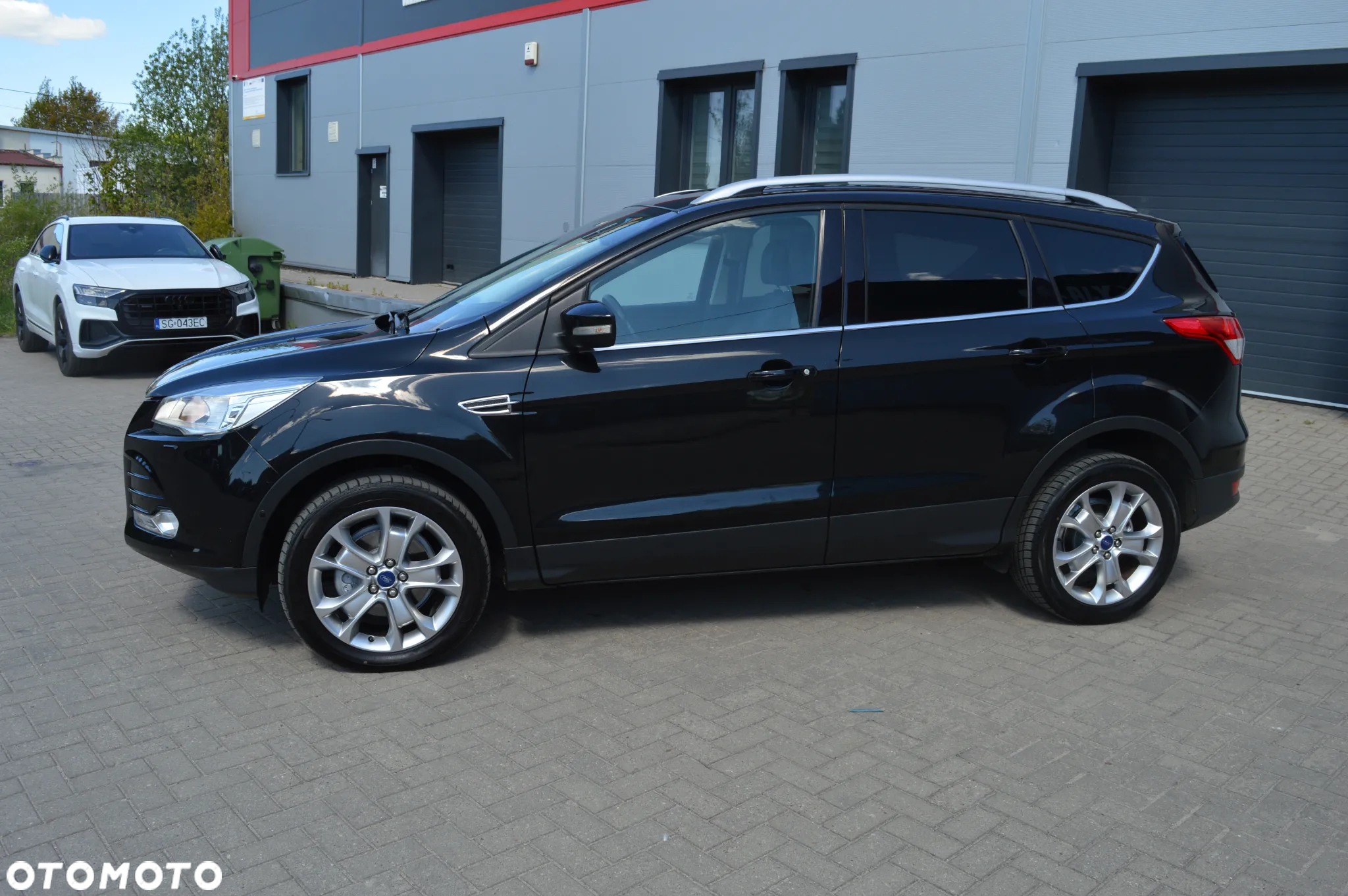 Ford Kuga 1.5 EcoBoost 2x4 Titanium - 5