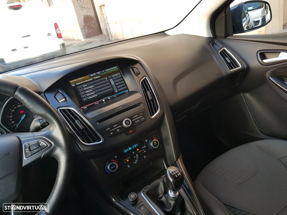 Ford Focus SW 1.5 TDCi Titanium - 47