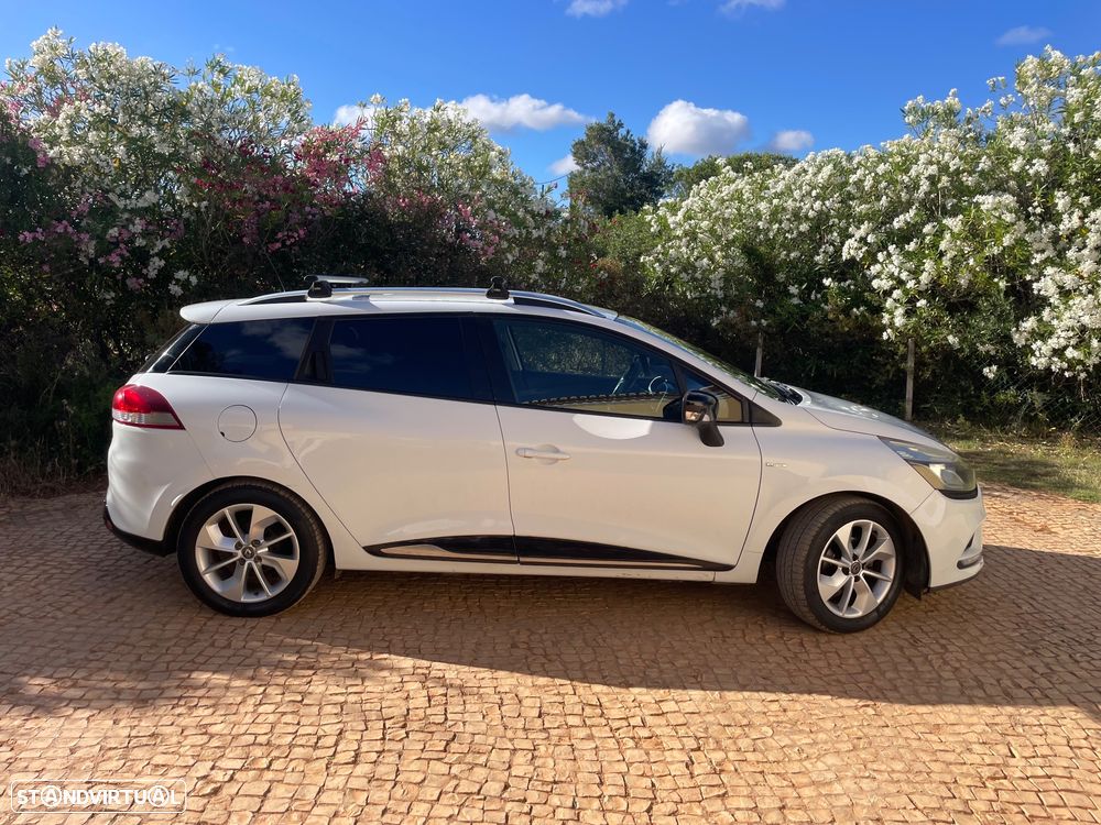 Renault Clio Sport Tourer 0.9 TCE - 4