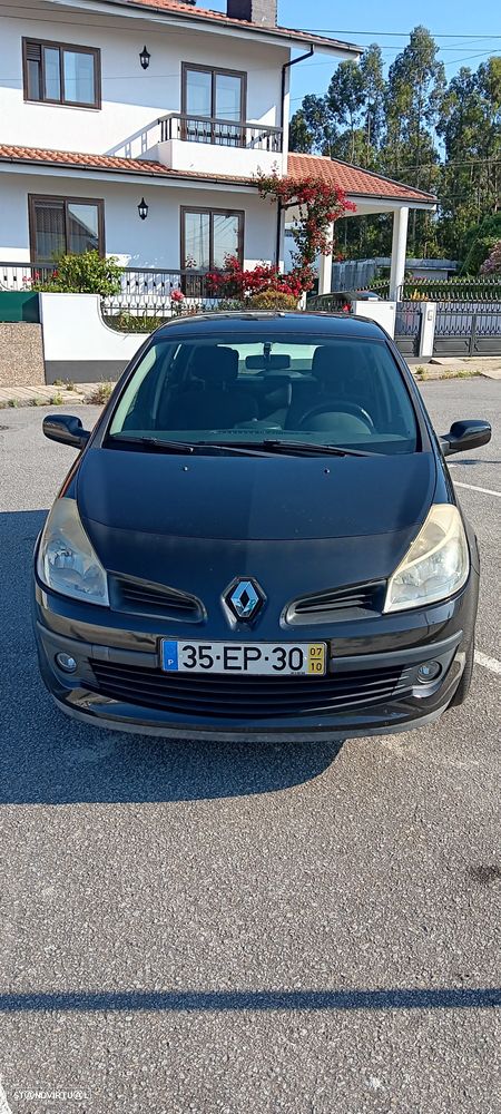 Renault Clio 1.2 16V Dynamique - 1