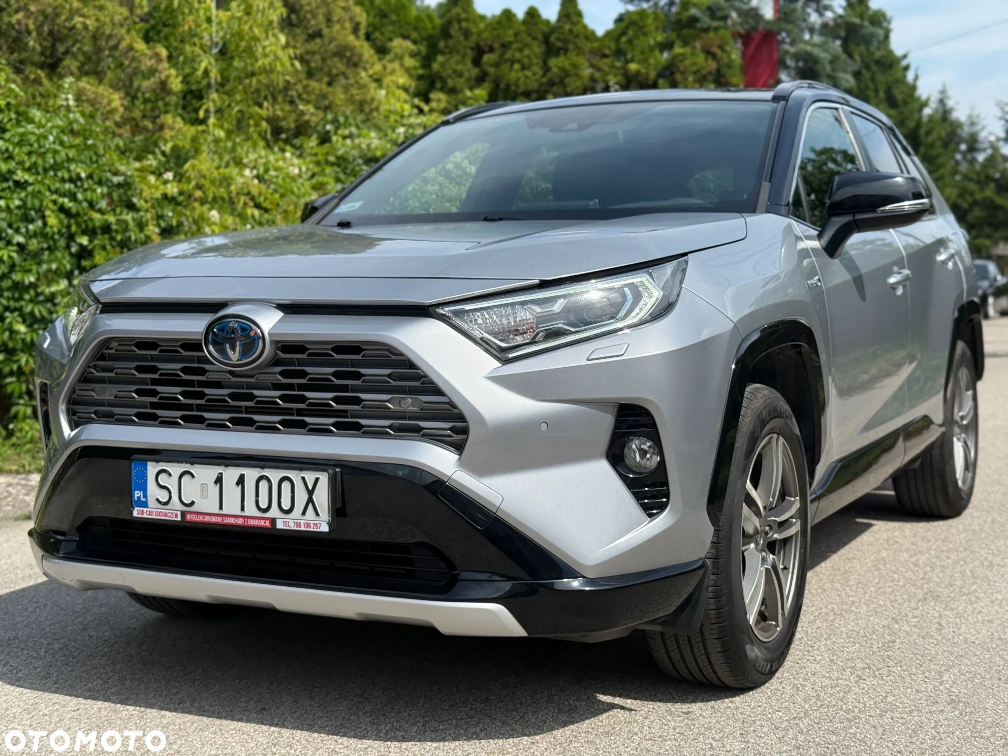 Toyota RAV4 - 1