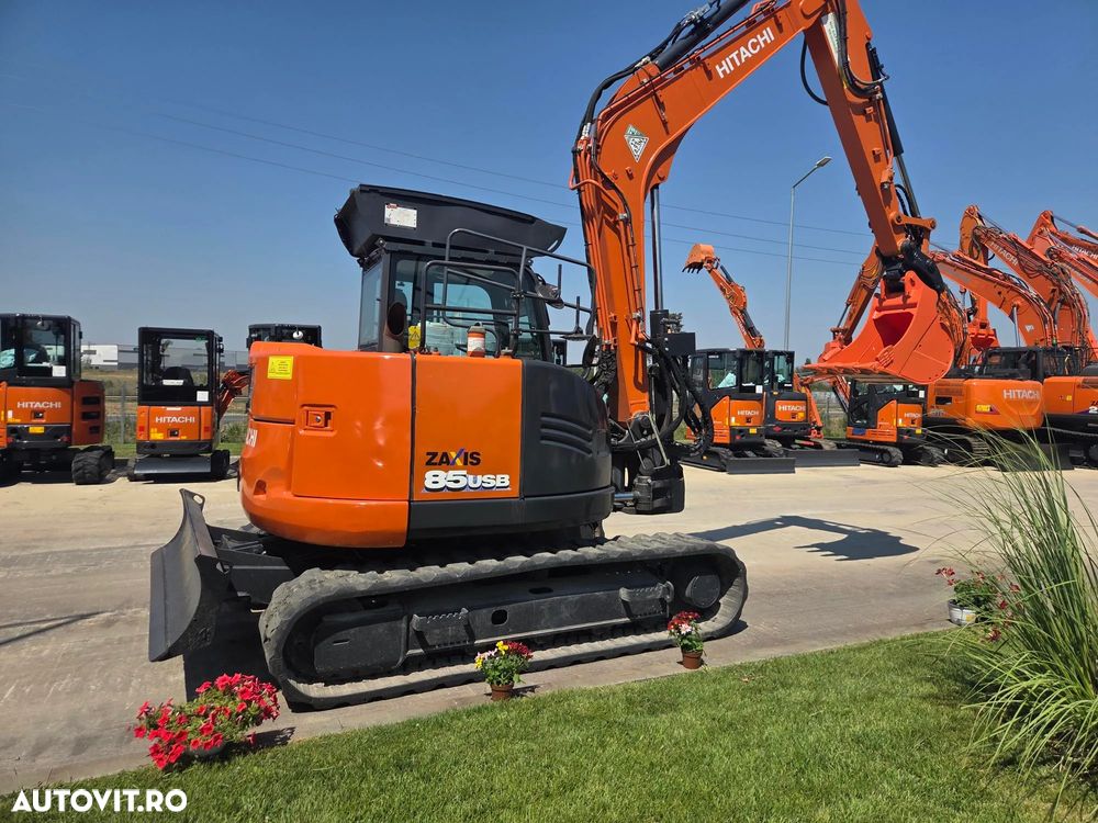 Hitachi ZX85-6, 2022, 2.787h, CUPLA RAPIDA HIDRAULICA+3 cupe NOI, adanc sapare 5m, latime 2,3m, senile cauciuc 80% ok doar 444h deplasare, inst picon pe brate, aer cond, camera spate, scaun incalzit, LAMA NIVELARE, Masa 8,5t, leasing, PROMOTIE 62.900Eur+Tva - 7