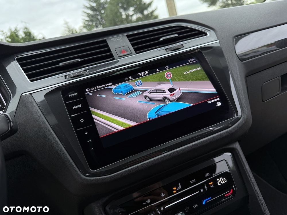 Volkswagen Tiguan - 29