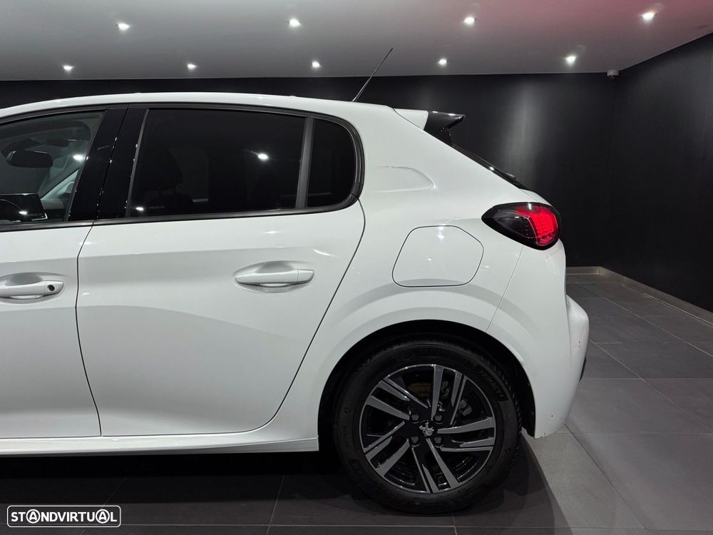 Peugeot 208 1.2 PureTech Allure Pack - 5