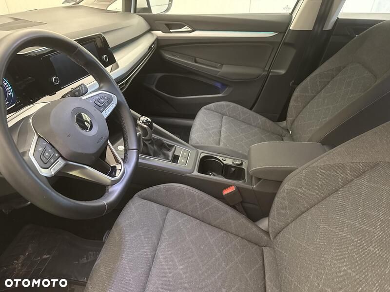 Volkswagen Golf 1.0 TSI Life - 12