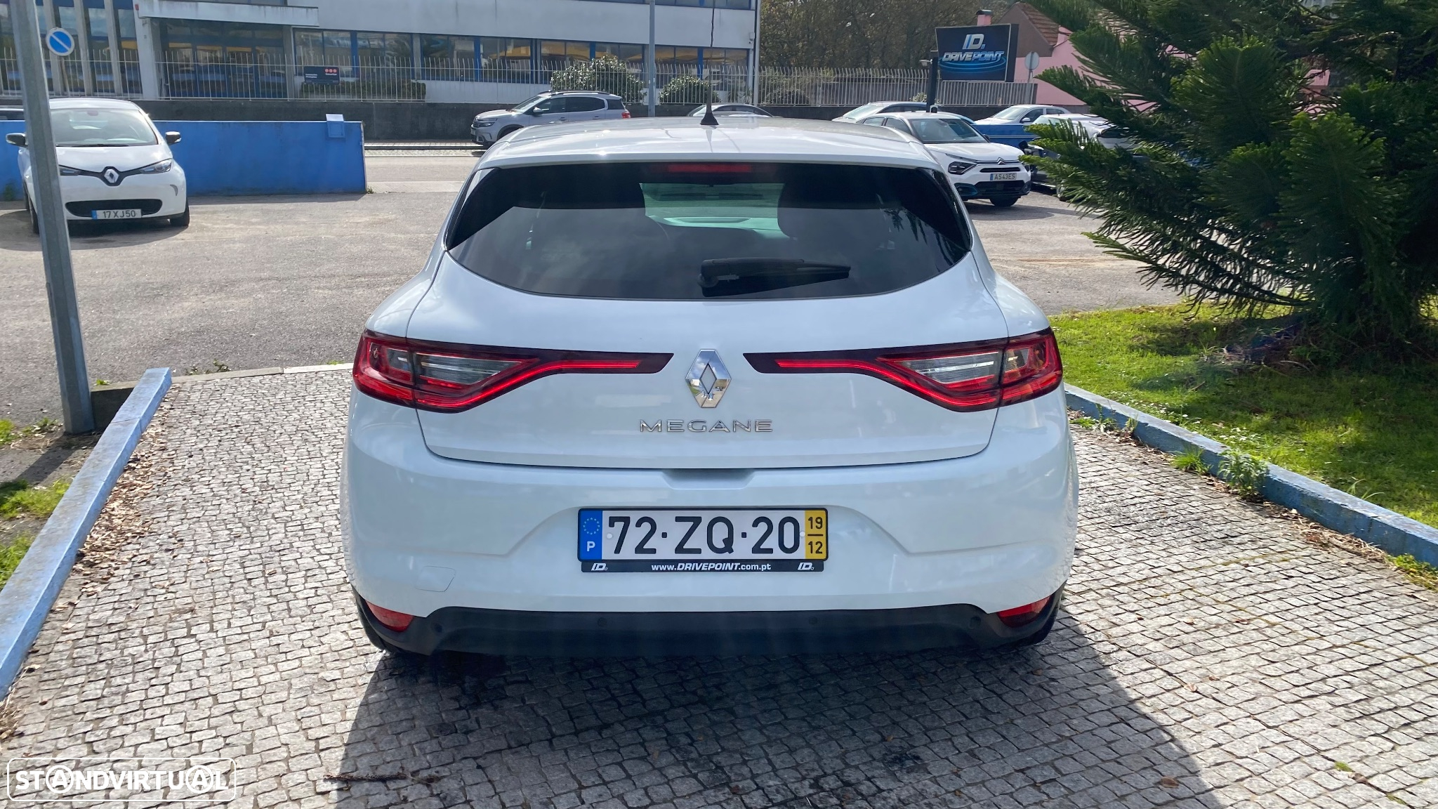 Renault Mégane 1.5 Blue dCi Limited - 9