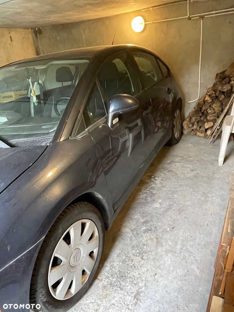 Citroen C4 2008 photo 3