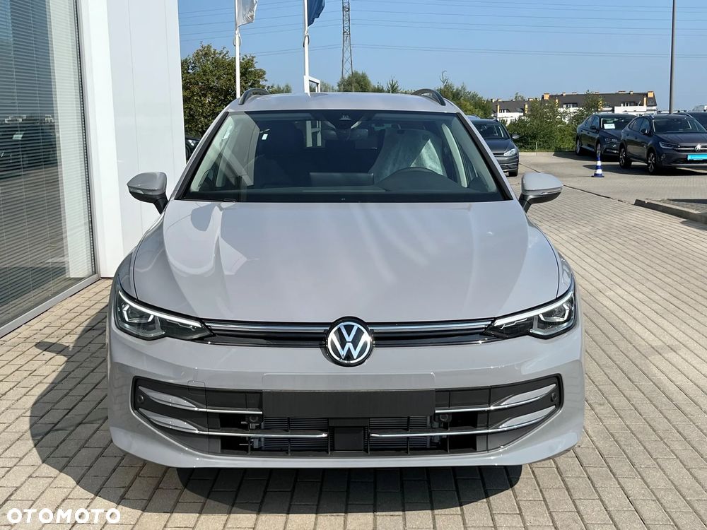 Volkswagen Golf - 3